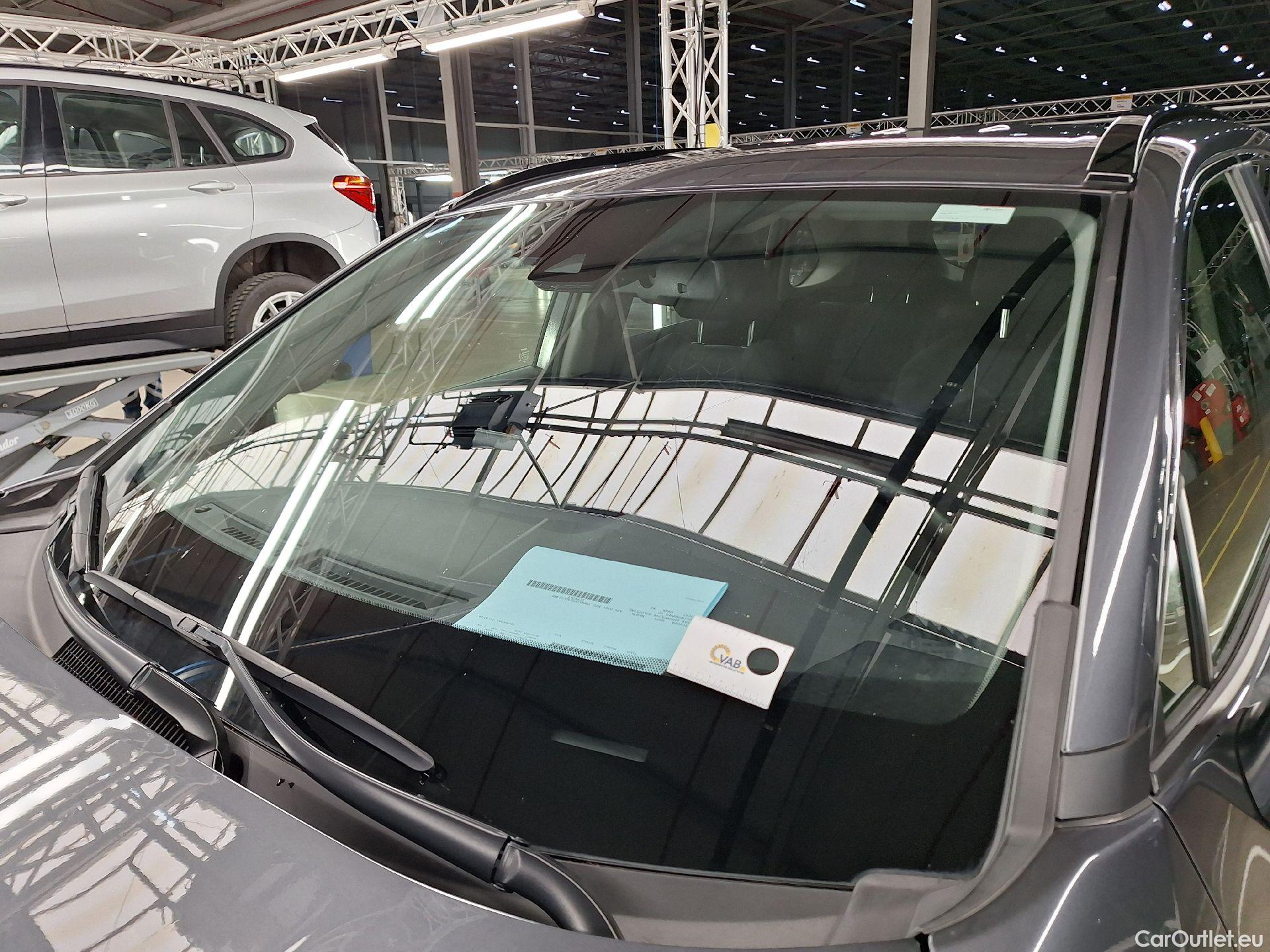  Toyota  RAV4 Toyota,  '18, Toyota  2.5 Hybrid Lithium Dynamic Business CV #3