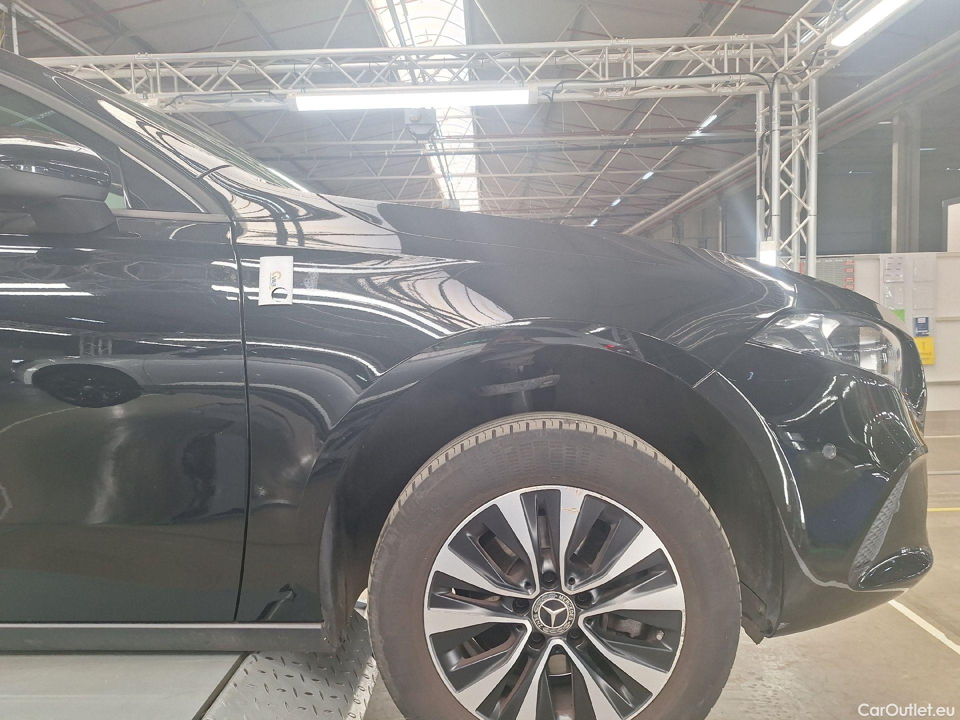  Mercedes  A-Klasse Mercedes, A-Class Berline '18, Mercedes-Benz  Limousine A 180 Business So #20