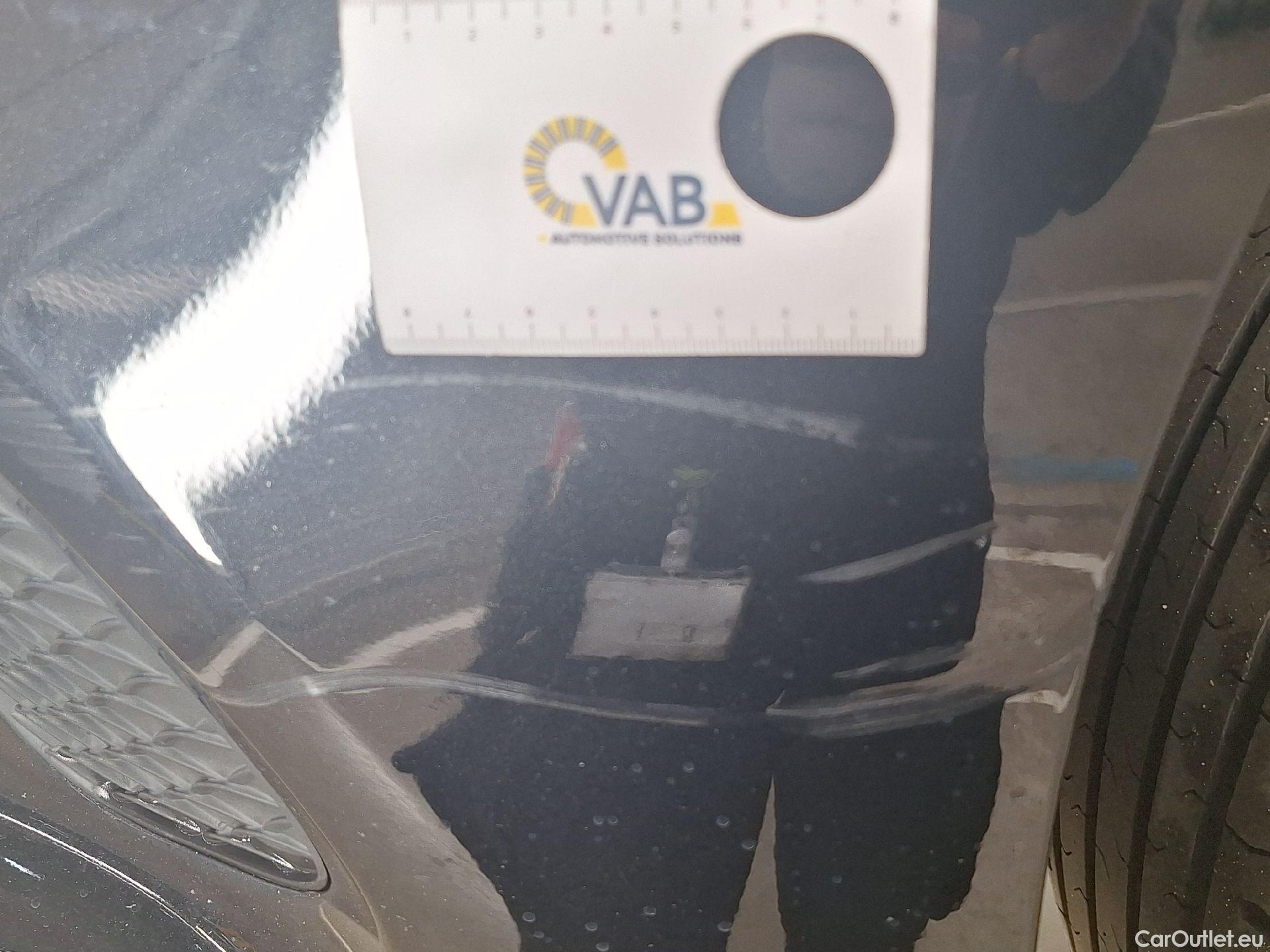  Mercedes  A-Klasse Mercedes, A-Class Berline '18, Mercedes-Benz  Limousine A 180 Business So #27