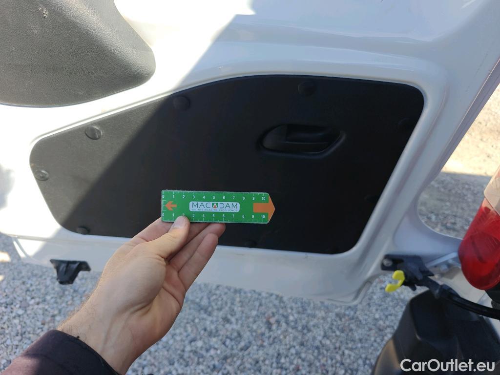  Peugeot  RIFTER PEUGEOT  / 2018 / 5P / combi Active Pack Busin. Standard BlueHDi 73kW #31