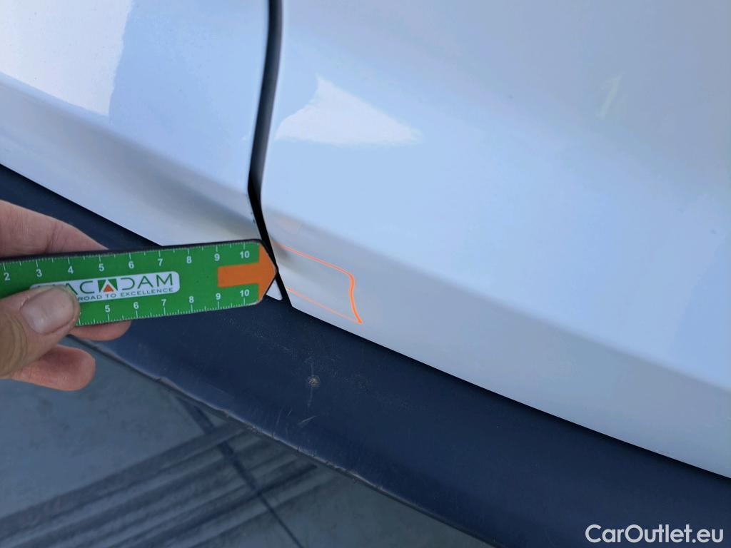  Ford  Transit FORD  Courier/2014/4P/furgón der.turis Van 1.5 TDCi 75kW Trend #21