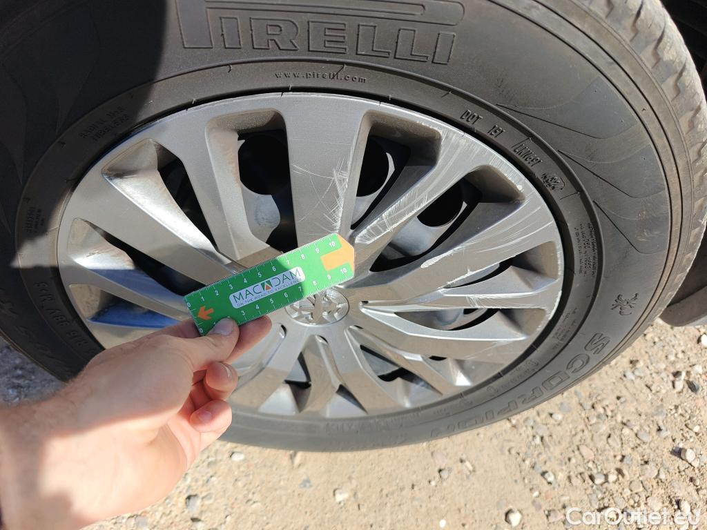  Peugeot  RIFTER PEUGEOT  / 2018 / 5P / combi Active Pack Busin. Standard BlueHDi 73kW #48