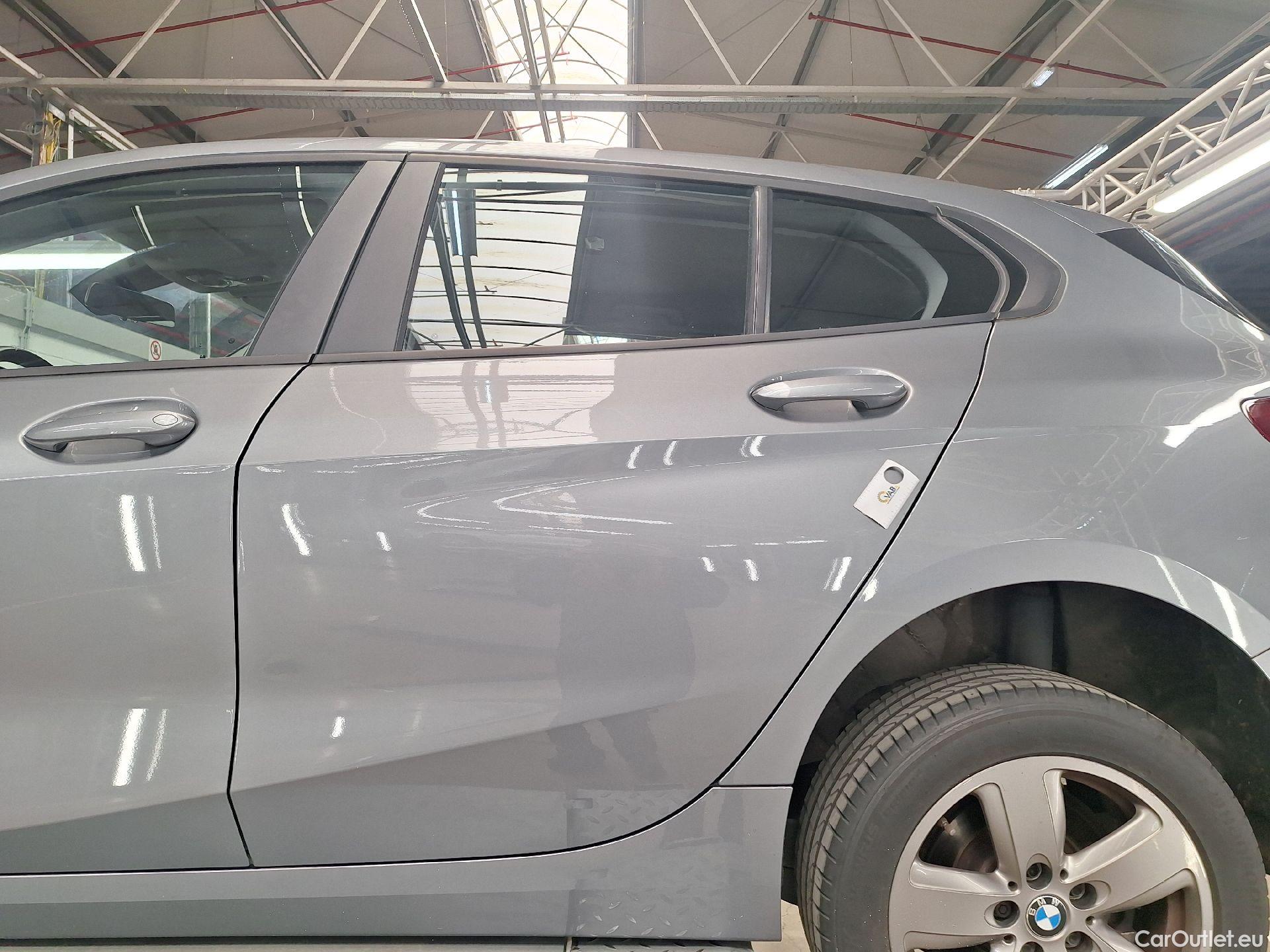  Bmw  Serie 1 BMW, 1-serie '19, BMW 1 Reeks Hatch 118iA (100 kW) 5d #36