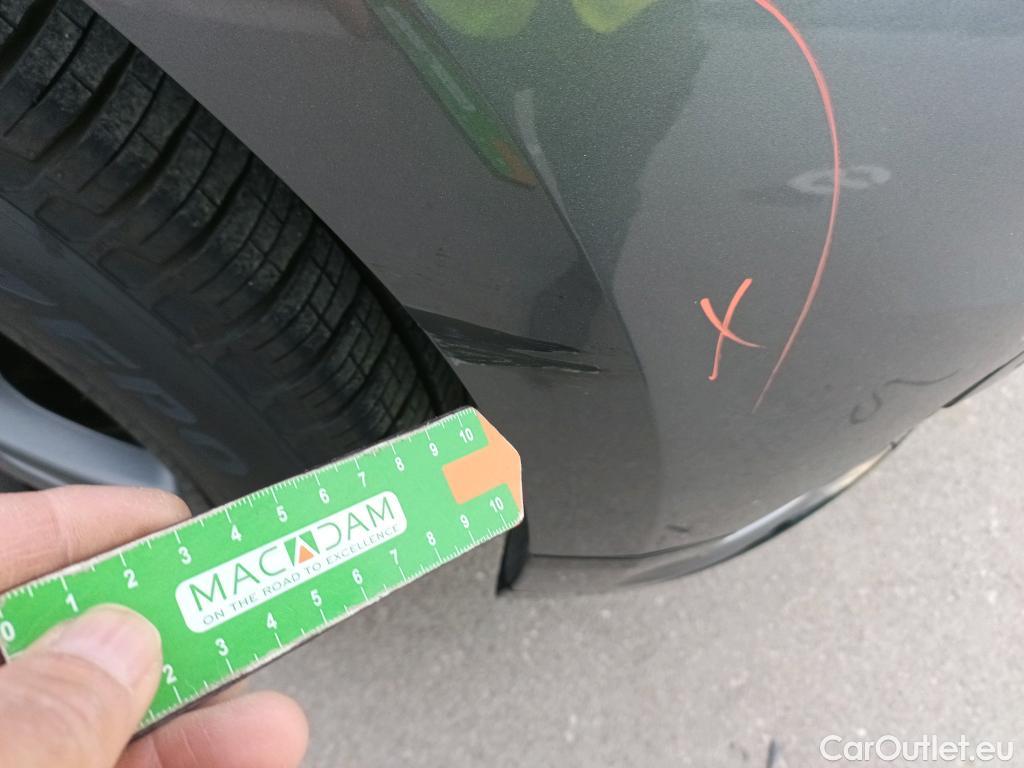  Land Rover  Range Rover LAND ROVER  Velar / 2017 / 5P / todoterreno 2.0D I4 150kW R-Dynamic S 4WD Auto #10