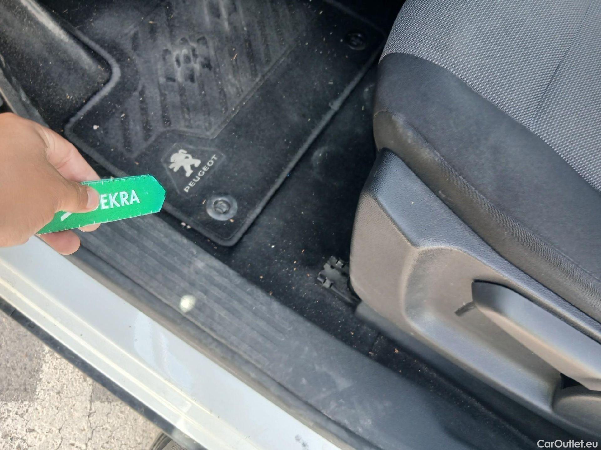  Peugeot  RIFTER PEUGEOT  / 2018 / 4P / combi Access Standard BlueHDi 73kW (CX) #6