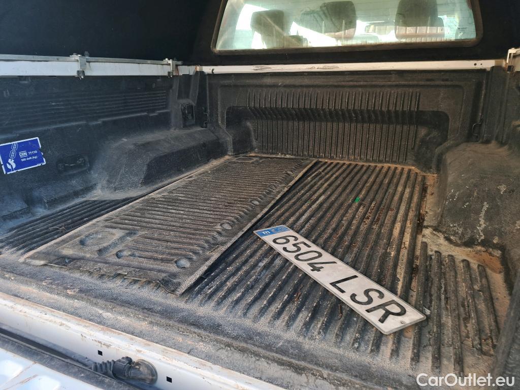  Ford  Ranger FORD  / 2019 / 4P / pickup doble cabina 2.0 Ecoblue 125kW 4x4 Doble Cab. XLT S/S #22