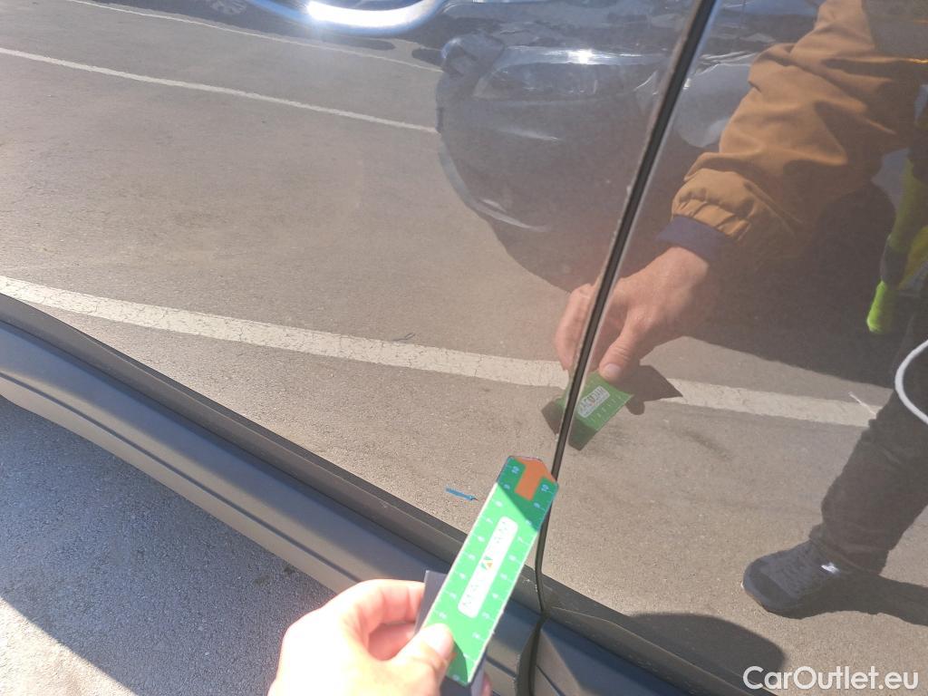  Peugeot  3008 PEUGEOT  / 2020 / 5P / todoterreno 1.5 BlueHDi 96kW (130CV) S&S Active Pack #25