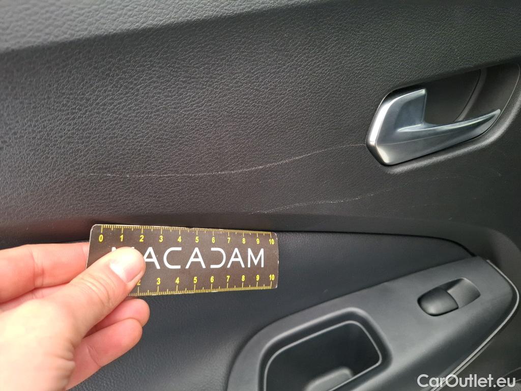  Nissan  Juke NISSAN  / 2019 / 5P / Crossover DIG-T 114 BVM6 Shadow(SP) #8