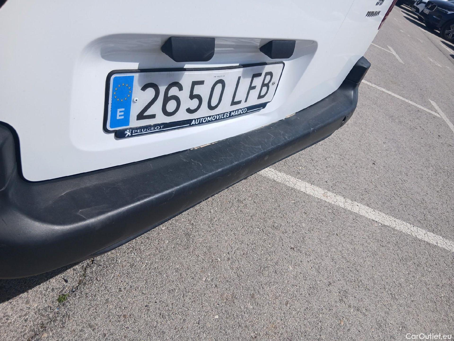  Peugeot  RIFTER PEUGEOT  / 2018 / 4P / combi Access Standard BlueHDi 73kW (CX) #19