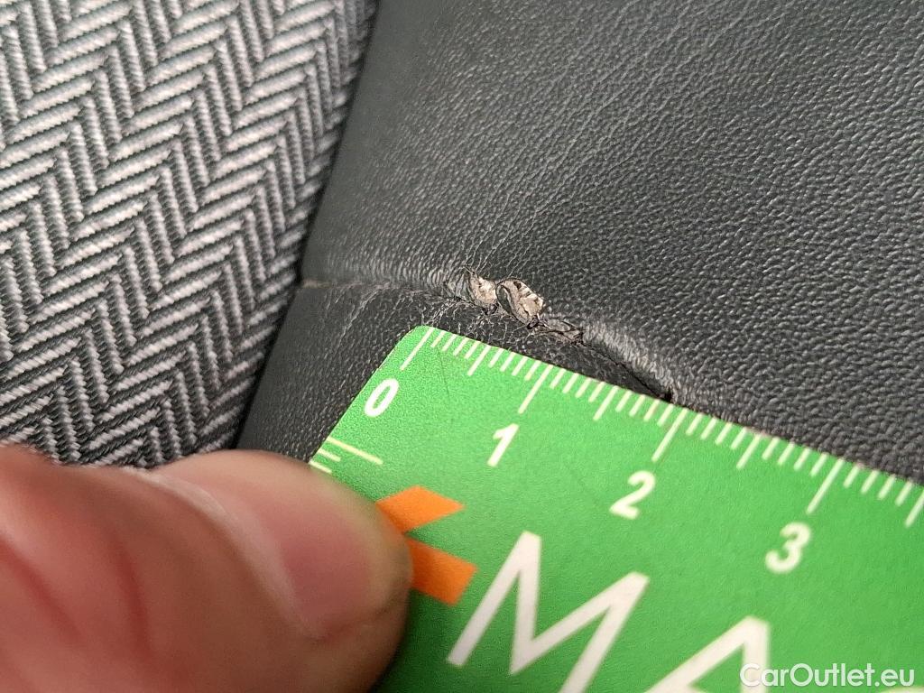  Peugeot  3008  Allure Pack 1.5 HDi 130CV BVA8 E6d #9