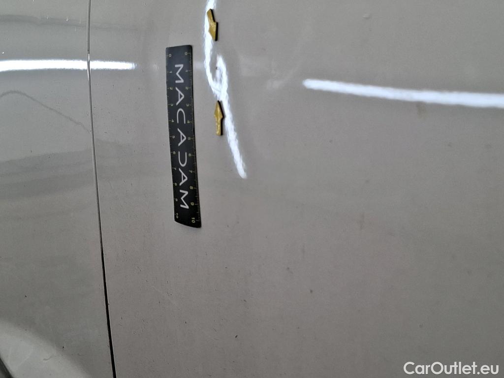  Nissan  Juke NISSAN  / 2019 / 5P / Crossover DIG-T 114 BVM6 Shadow(SP) #16