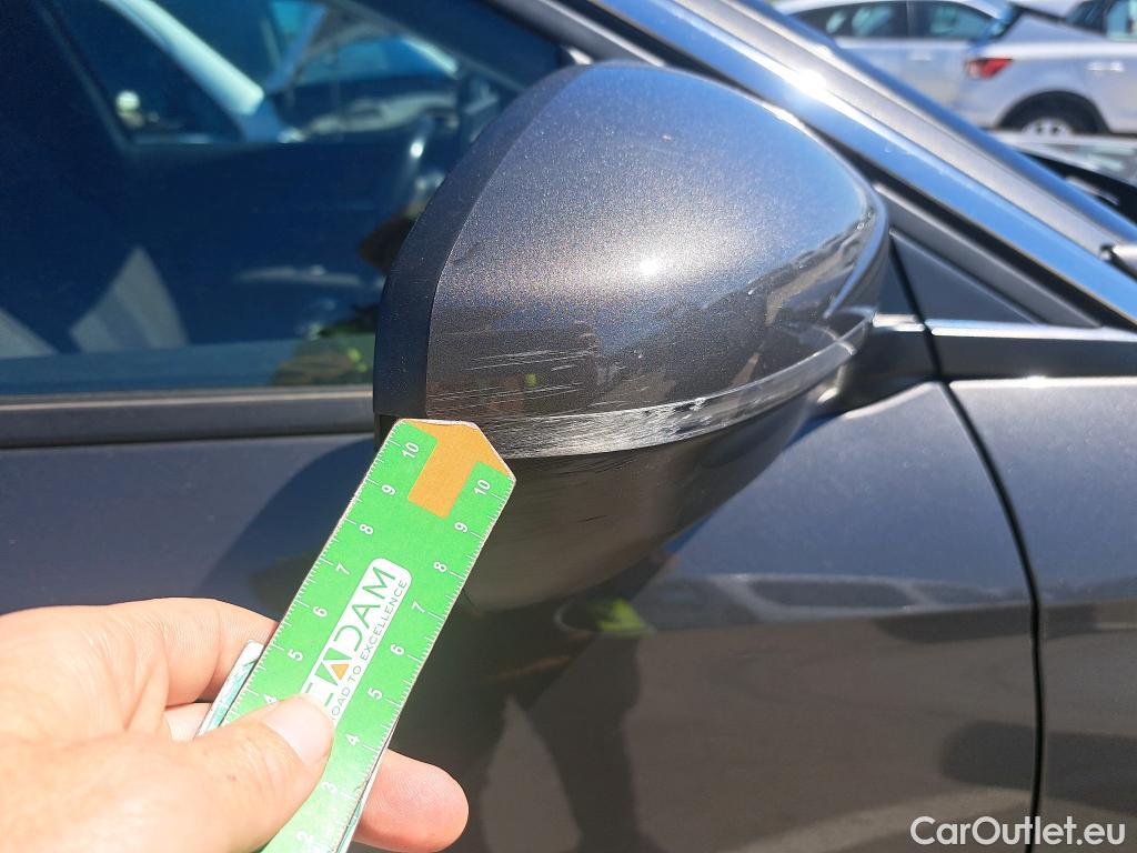  Peugeot  3008 PEUGEOT  / 2020 / 5P / todoterreno 1.5 BlueHDi 96kW (130CV) S&S Active Pack #38