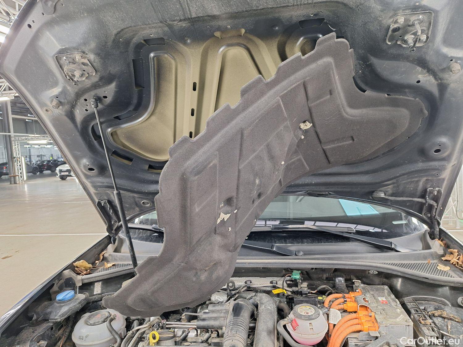  Audi  Q3 Audi,  SB '19 PHEV, Audi  Sportback 45 TFSI e S tronic S Line 5d #10