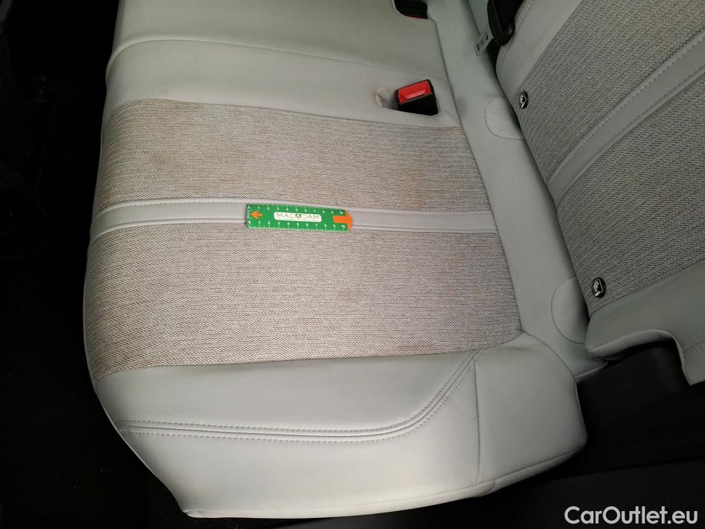  Peugeot  3008  Allure Business 1.5 HDi 130CV BVA8 E6dT #25