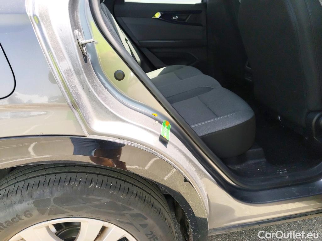  Renault  Austral  Evolution 1.2 E-TECH Hybrid 200CV BVA6 6E #1