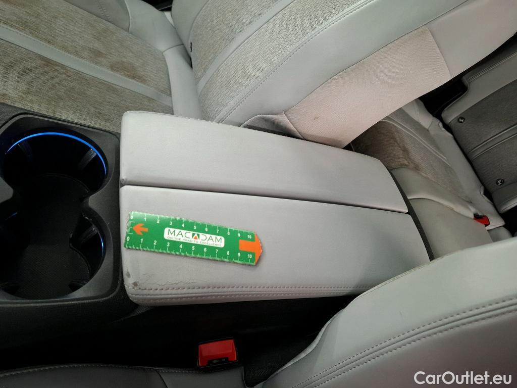  Peugeot  3008  Allure Business 1.5 HDi 130CV BVA8 E6dT #10