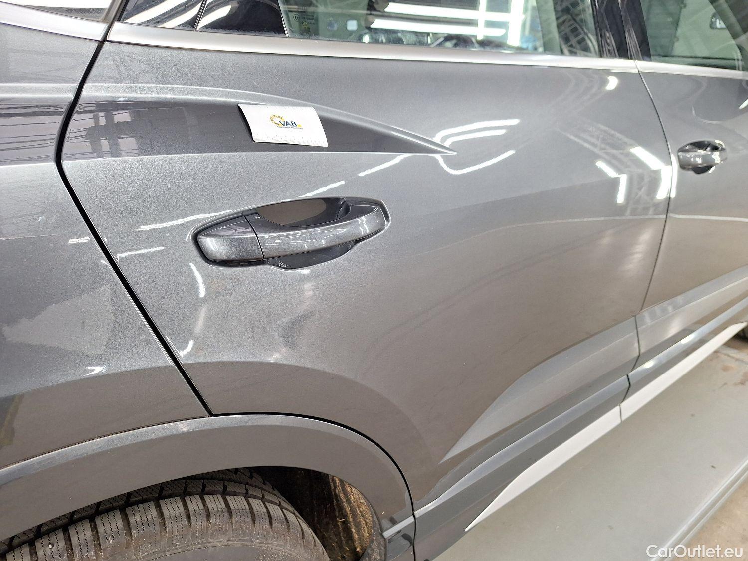  Audi  Q3 Audi,  SB '19 PHEV, Audi  Sportback 45 TFSI e S tronic S Line 5d #4