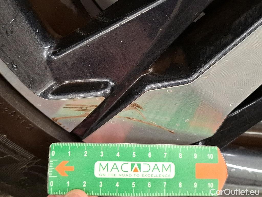  Peugeot  3008  Allure Business 1.5 HDi 130CV BVA8 E6dT #16