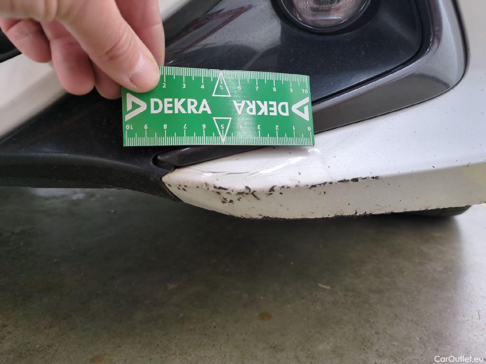  Toyota  Corolla TOYOTA  Touring Sports / 2018 / 5P / Break Hybride 122h Dynamic Business Beyond Zer #24