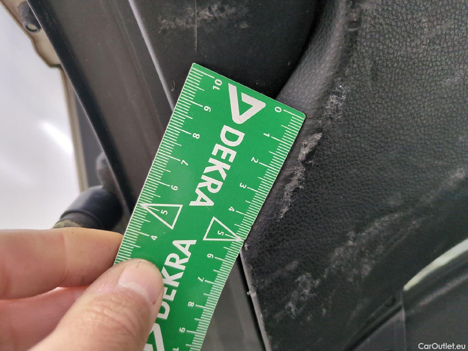  Toyota  Corolla TOYOTA  Touring Sports / 2018 / 5P / Break Hybride 122h Dynamic Business Beyond Zer #36