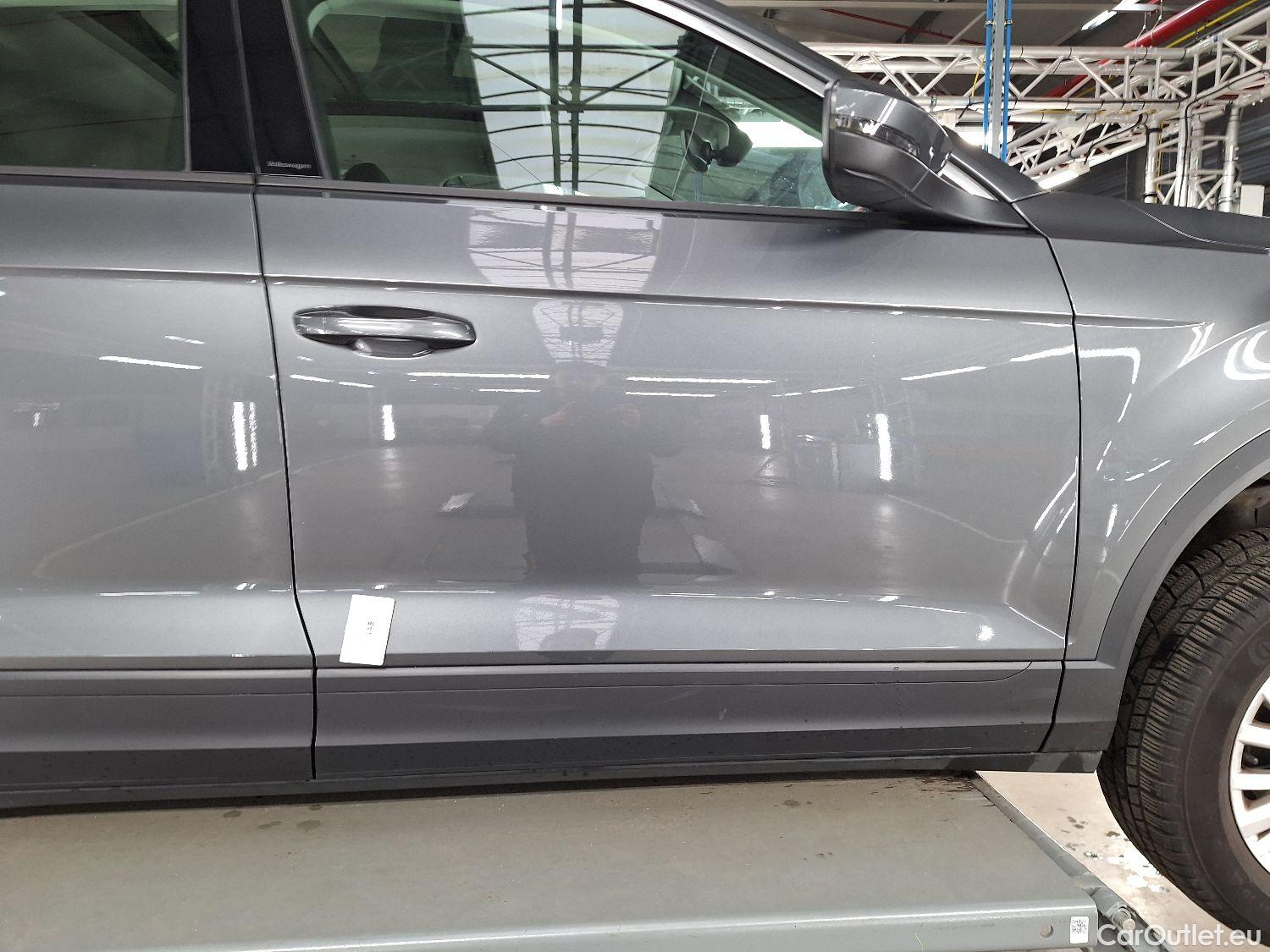  Volkswagen  T-ROC VW,  '17, Volkswagen  1.0 TSI Style 5d #10