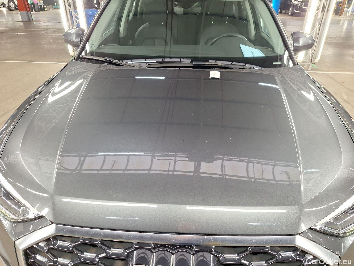  Audi  Q3 Audi,  SB '19 PHEV, Audi  Sportback 45 TFSI e S tronic S Line 5d #12