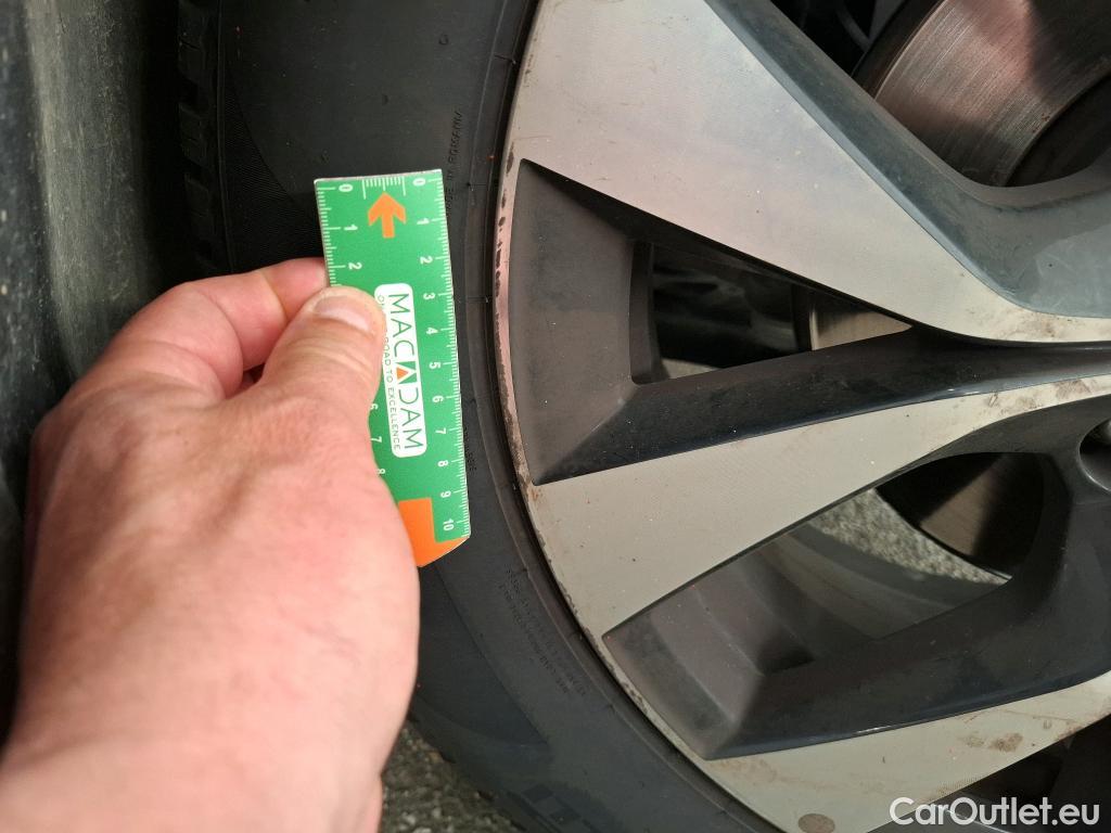  Renault  Arkana RENAULT  2021 5P SUV Evolution mild hybrid 140 EDC 22 #32