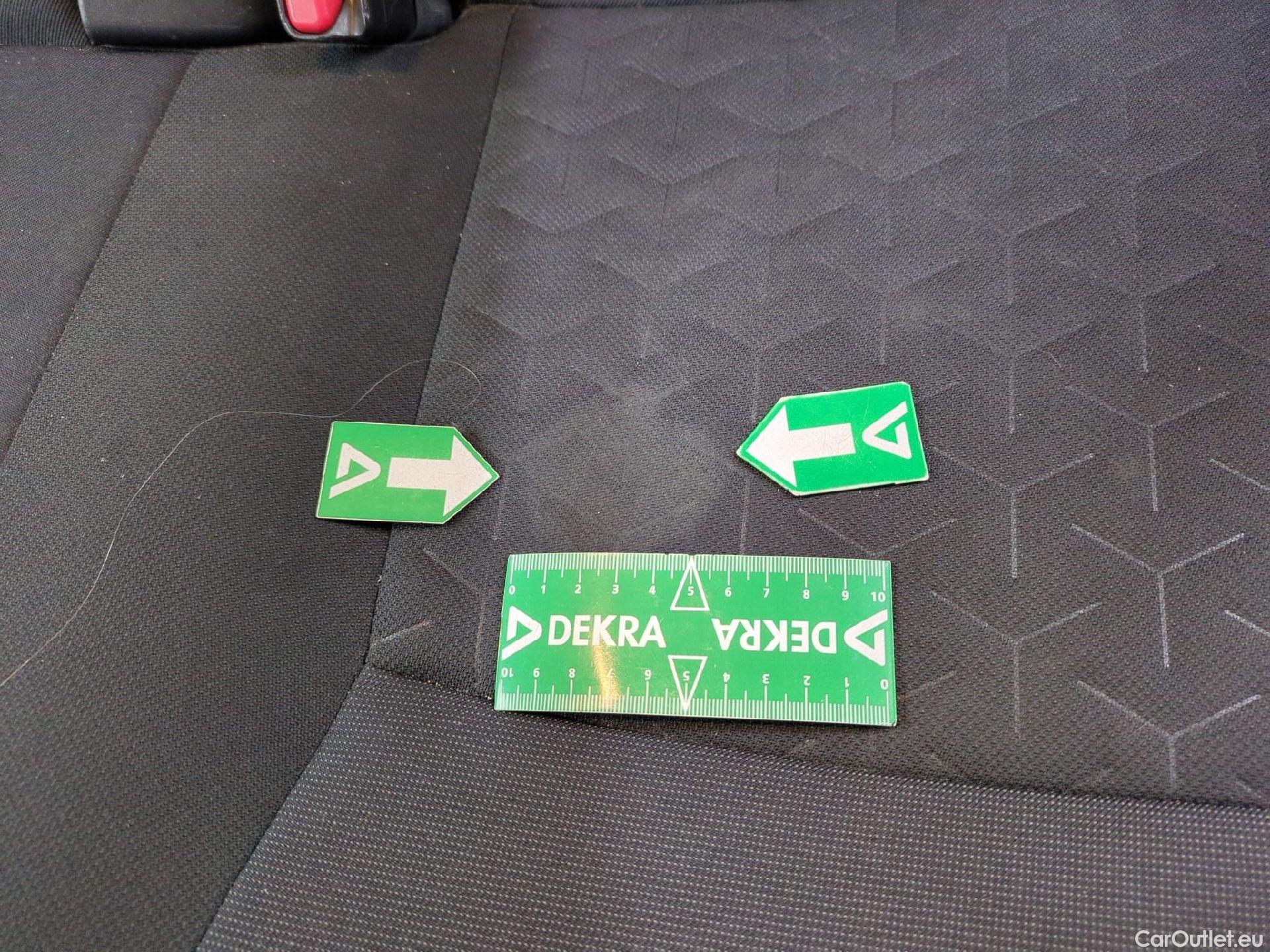  Toyota  Corolla TOYOTA  Touring Sports / 2018 / 5P / Break Hybride 122h Dynamic Business Beyond Zer #4