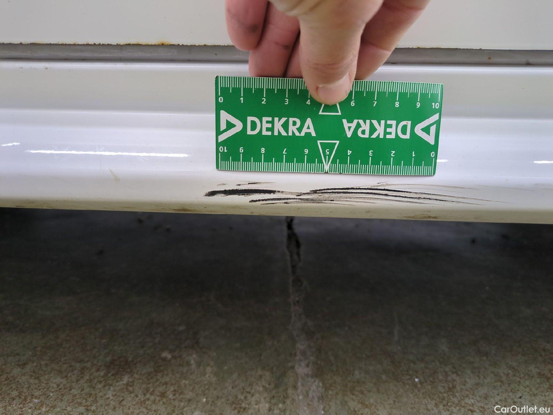  Toyota  Corolla TOYOTA  Touring Sports / 2018 / 5P / Break Hybride 122h Dynamic Business Beyond Zer #26