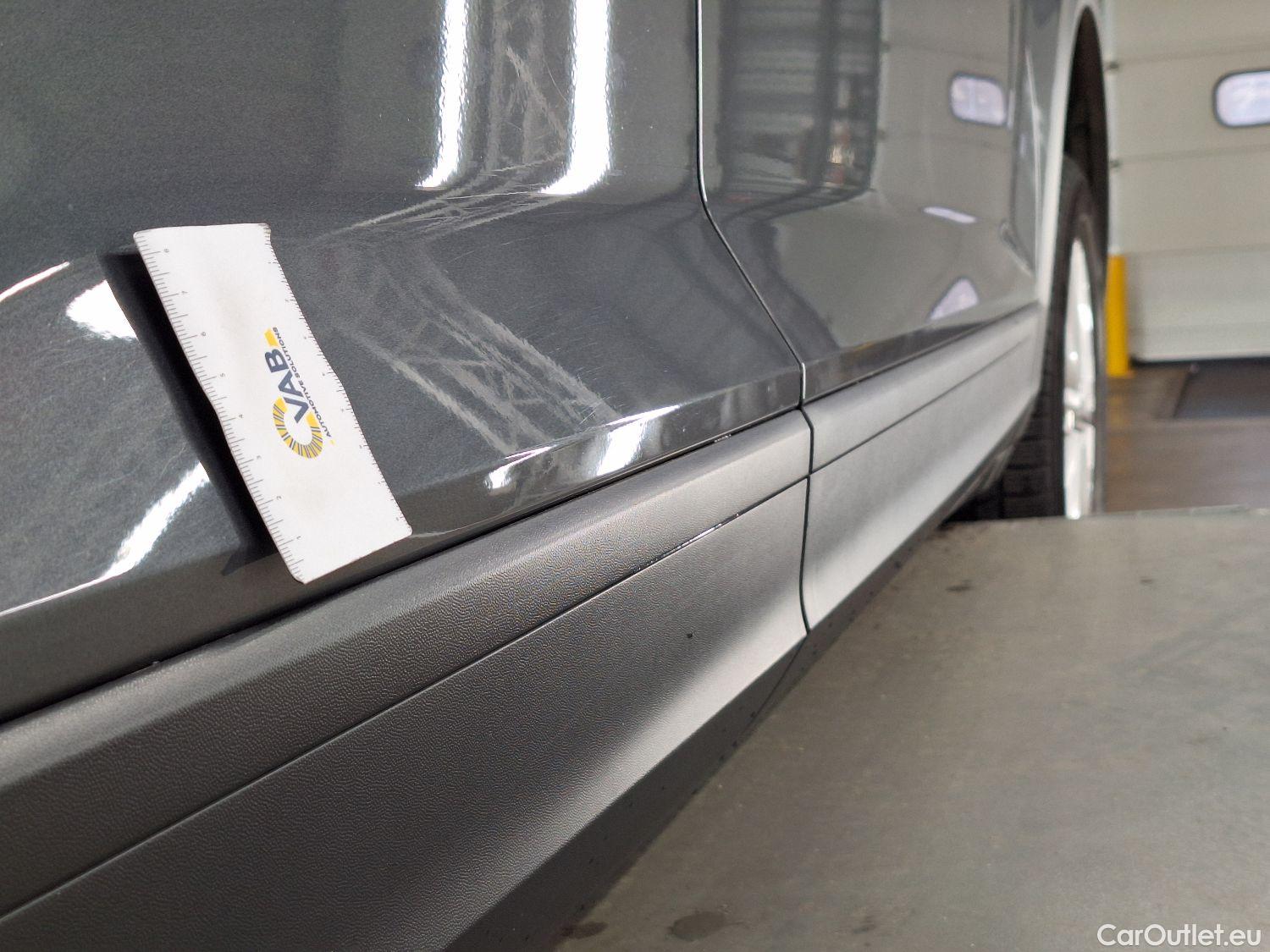  Volkswagen  T-ROC VW,  '17, Volkswagen  1.0 TSI Style 5d #13