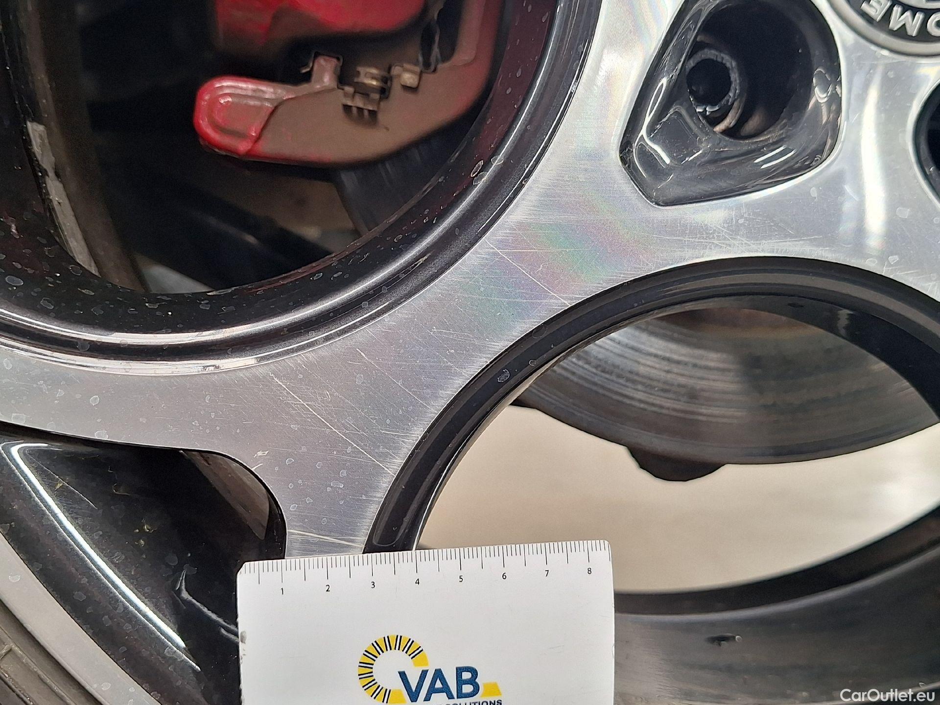  Alfa Romeo  TONALE Alfa Romeo,  '22 PHEV, Alfa Romeo  1.3 T280 PHEV Q4 Veloce 5d #30