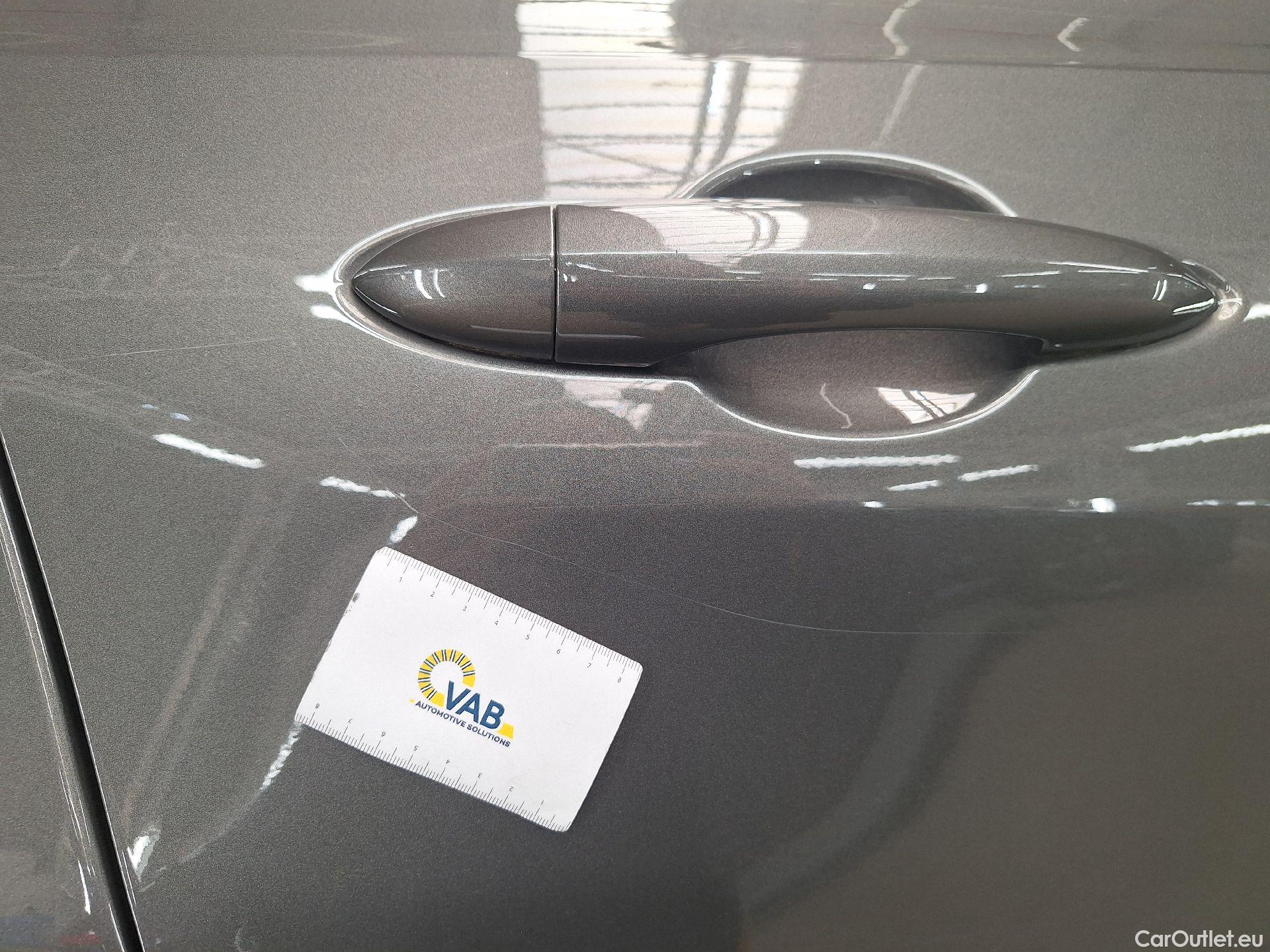  Alfa Romeo  TONALE Alfa Romeo,  '22 PHEV, Alfa Romeo  1.3 T280 PHEV Q4 Veloce 5d #12