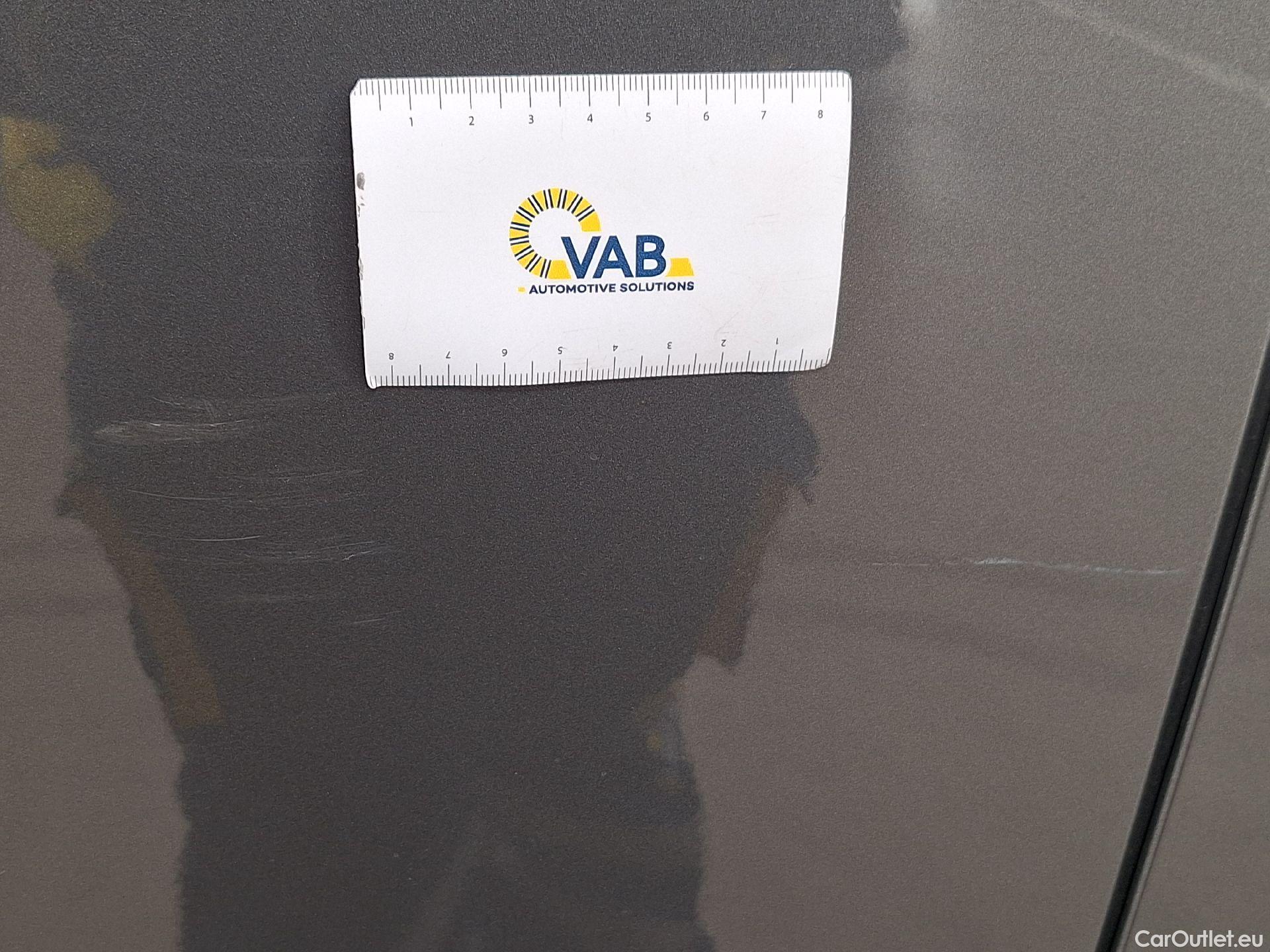  Alfa Romeo  TONALE Alfa Romeo,  '22 PHEV, Alfa Romeo  1.3 T280 PHEV Q4 Veloce 5d #9