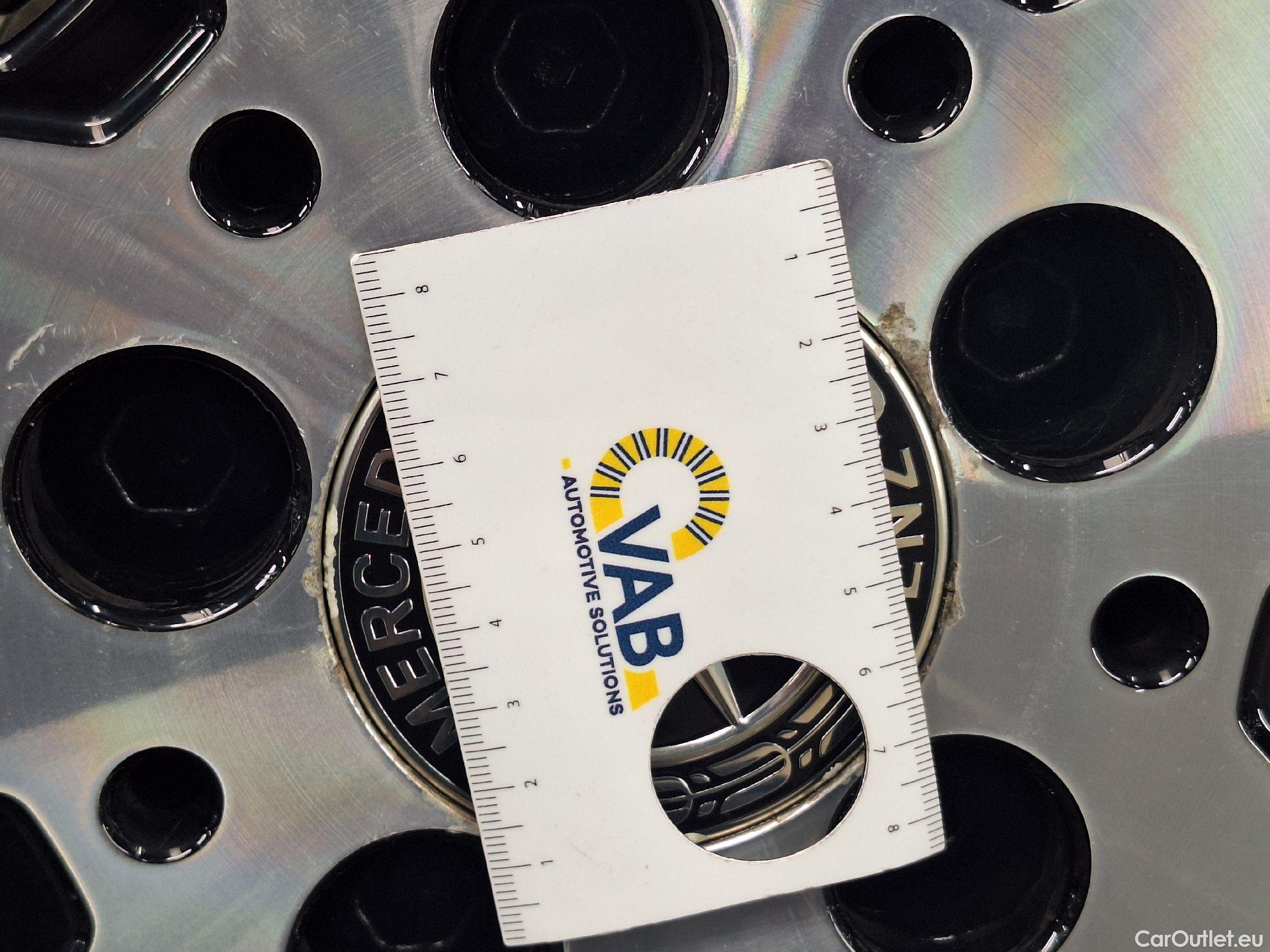  Mercedes  GLB Mercedes,  '19, Mercedes-Benz   200 d Business Solution 5d #32