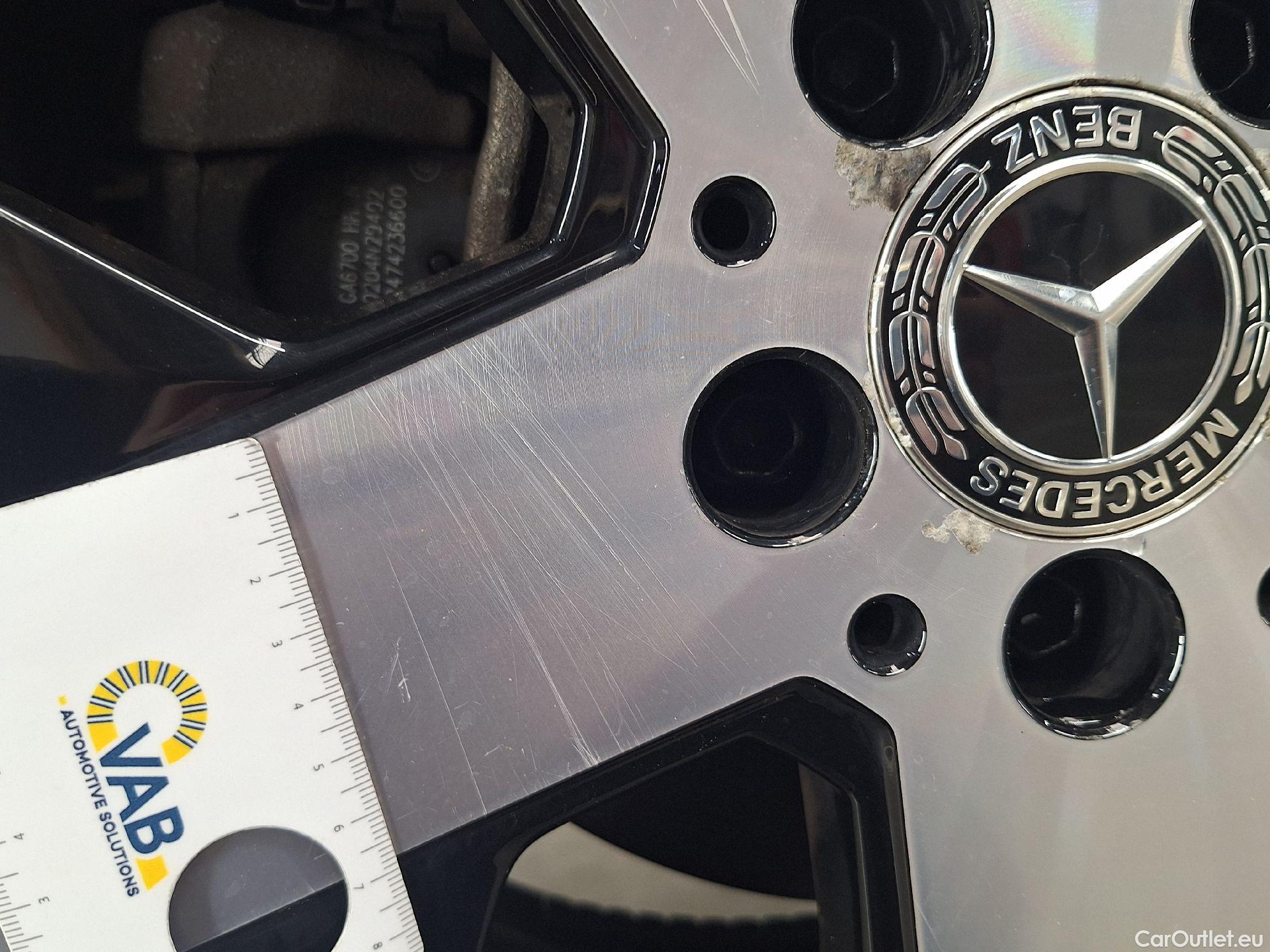  Mercedes  GLB Mercedes,  '19, Mercedes-Benz   200 d Business Solution 5d #51