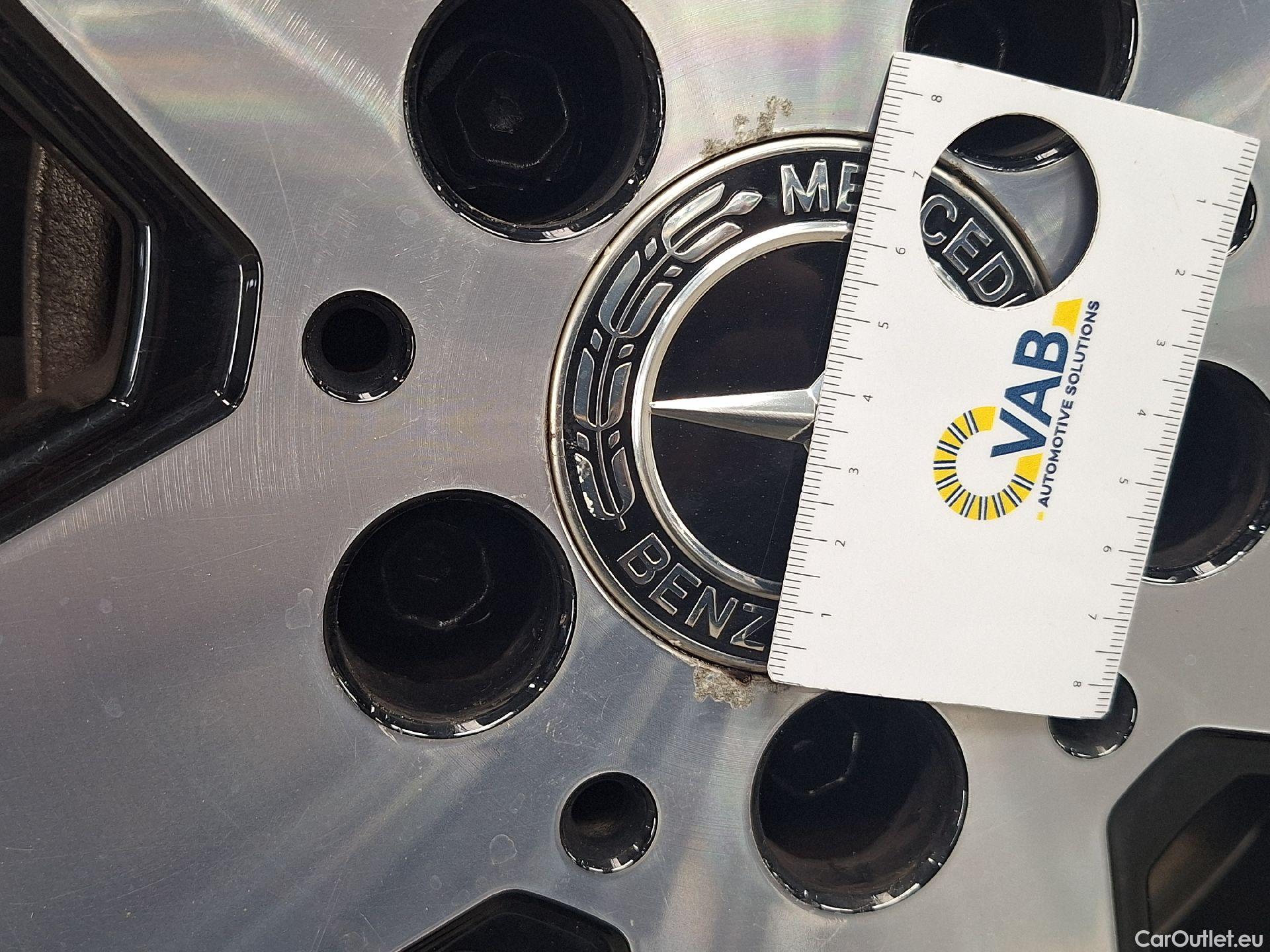  Mercedes  GLB Mercedes,  '19, Mercedes-Benz   200 d Business Solution 5d #24