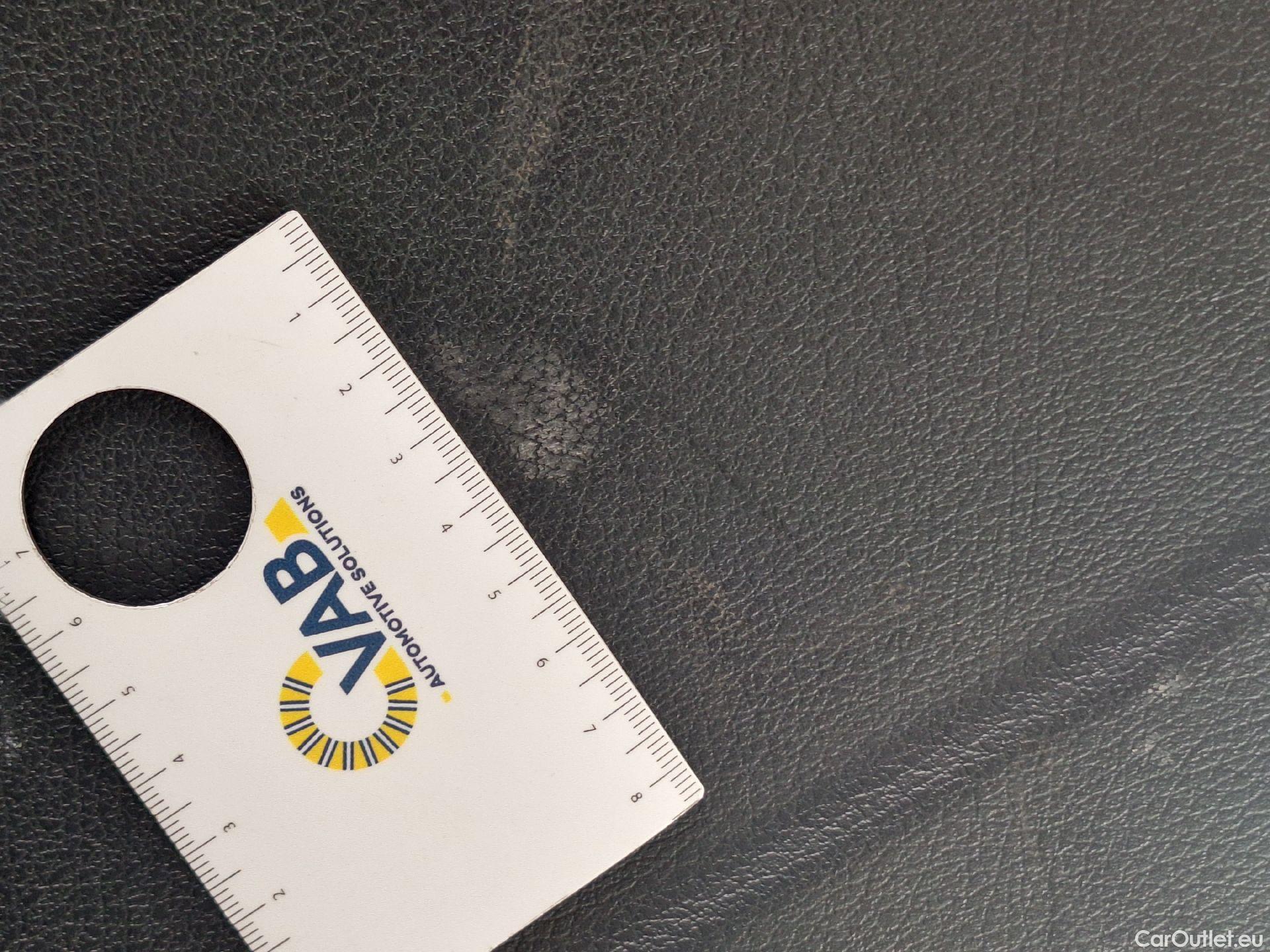  Mercedes  GLB Mercedes,  '19, Mercedes-Benz   200 d Business Solution 5d #17