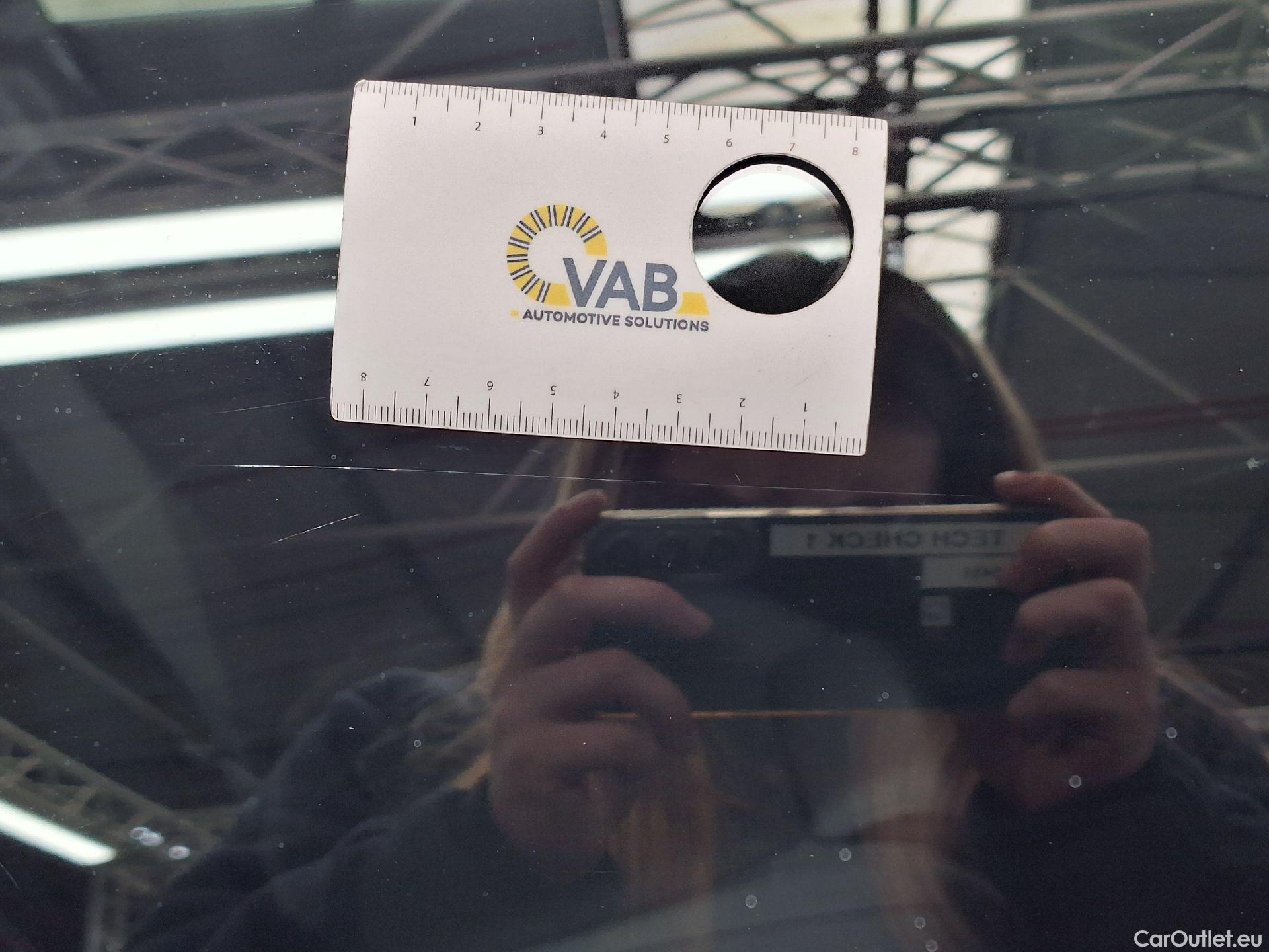  Mercedes  CLA-Klasse Mercedes, CLA-Class SB '19, Mercedes-Benz CLA Shooting Brake CLA 180 d Busines #17