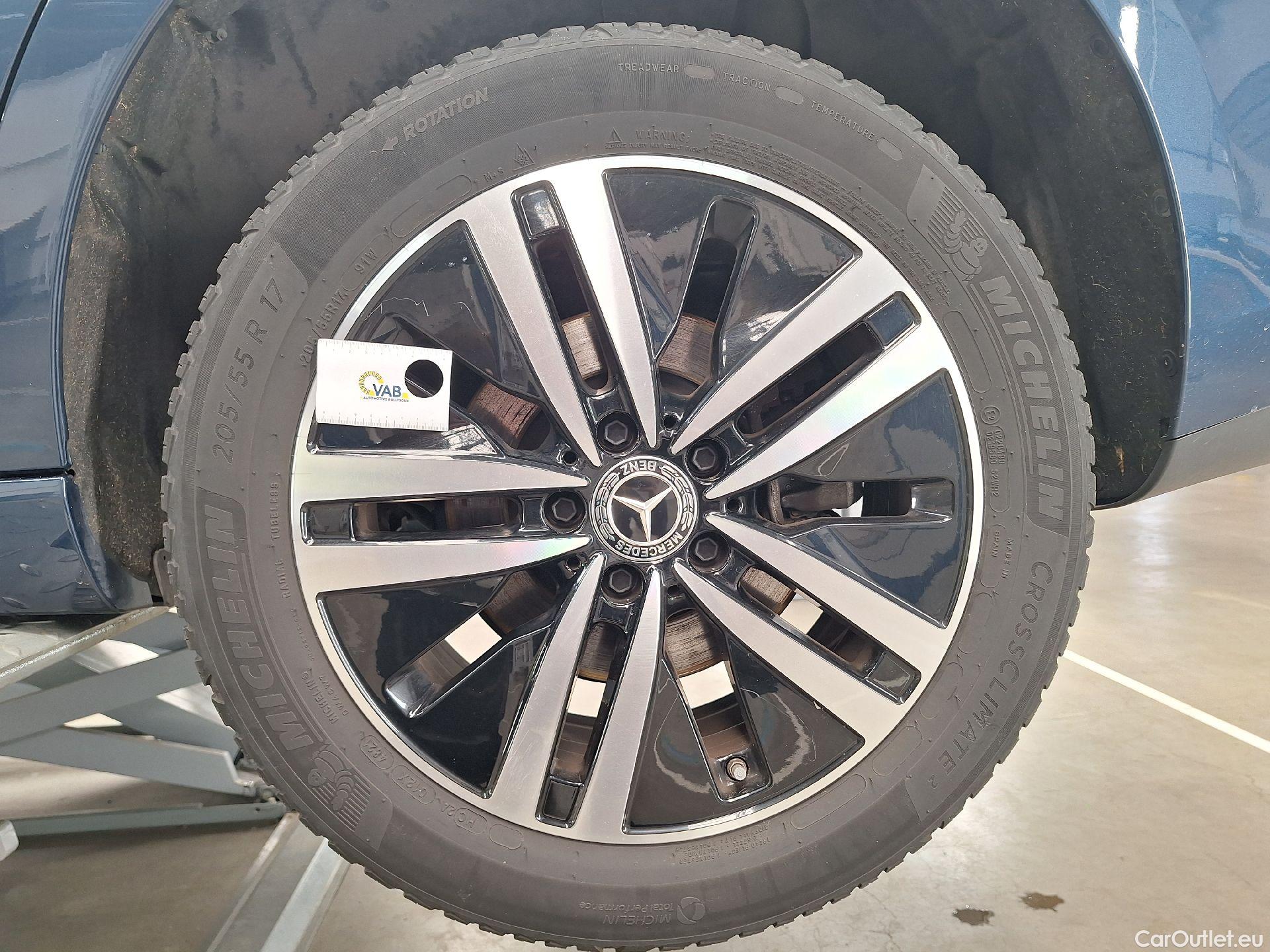  Mercedes  CLA-Klasse Mercedes, CLA-Class SB '19, Mercedes-Benz CLA Shooting Brake CLA 180 d Busines #84