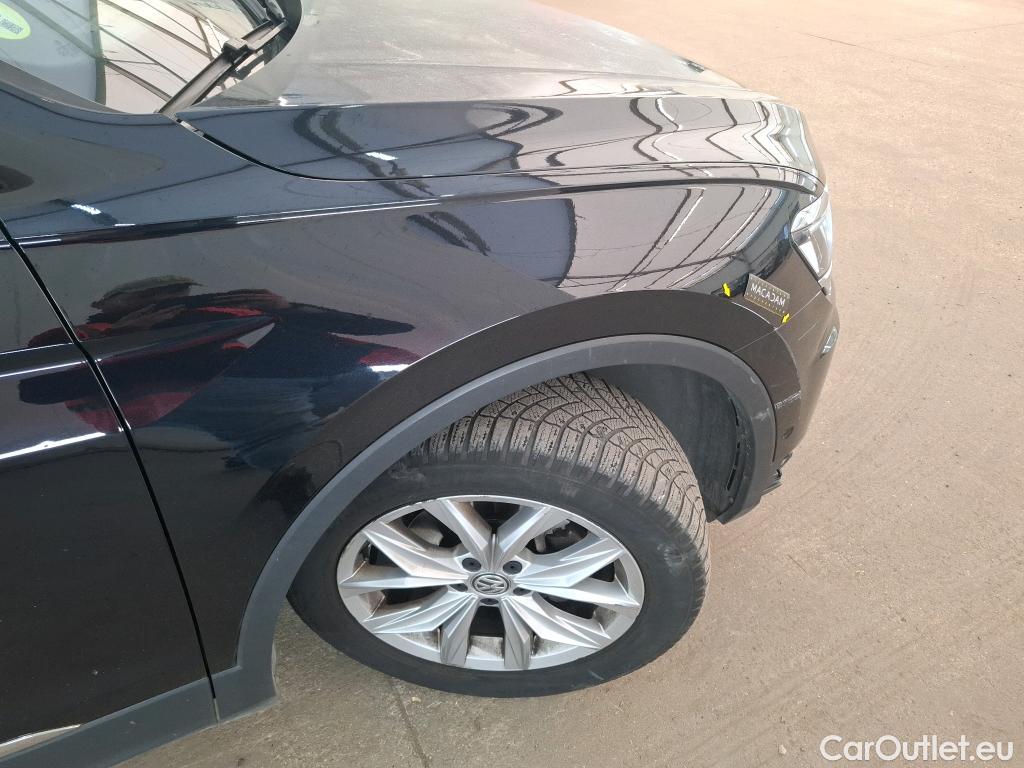  Volkswagen  Tiguan VOLKSWAGEN  Allspace 5p SUV 2.0 TDI 150 DSG7 Carat #20