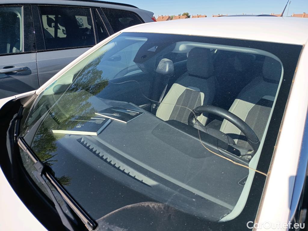  Opel  Mokka OPEL  / 2020 / 5P / 1.5 D Business Elegance #1