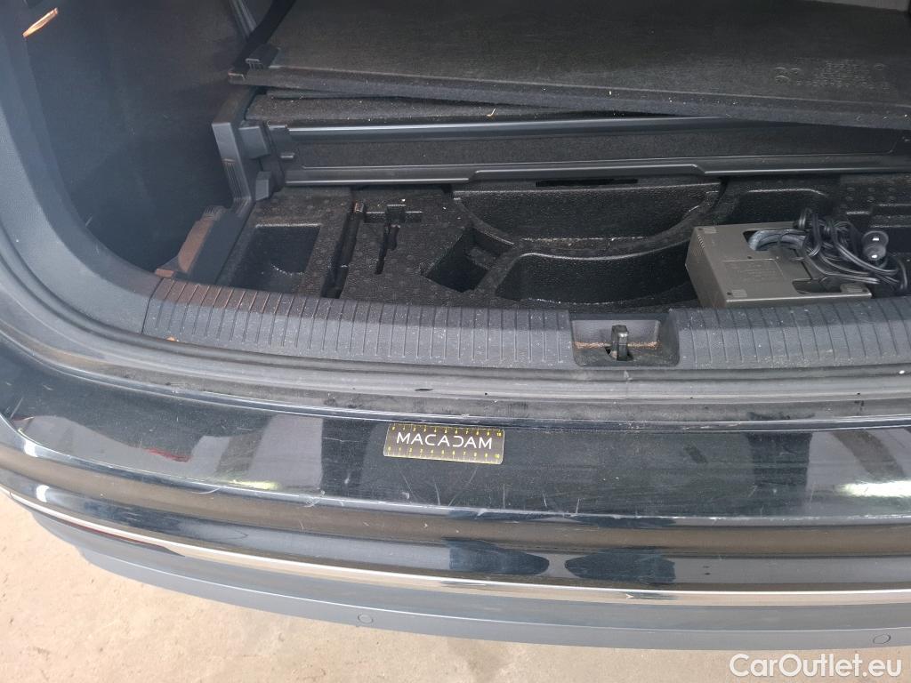  Volkswagen  Tiguan VOLKSWAGEN  Allspace 5p SUV 2.0 TDI 150 DSG7 Carat #59