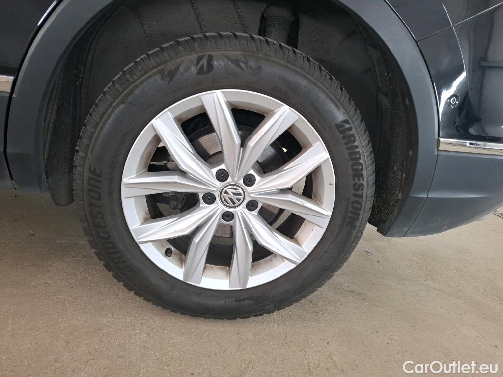  Volkswagen  Tiguan VOLKSWAGEN  Allspace 5p SUV 2.0 TDI 150 DSG7 Carat #73