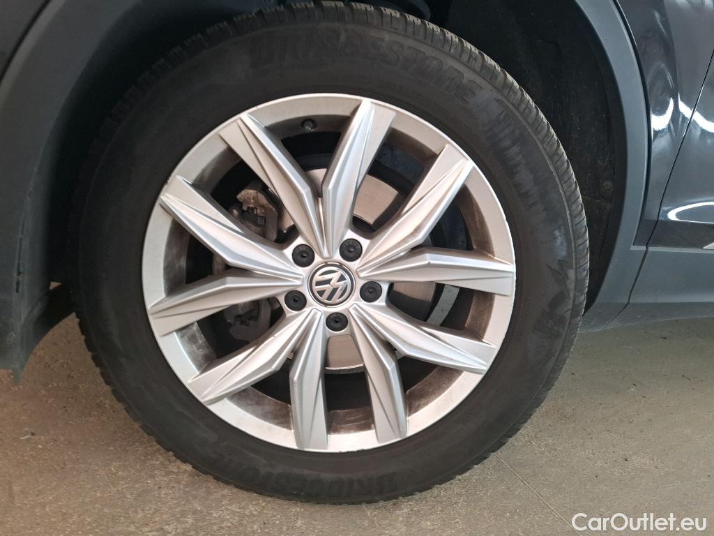  Volkswagen  Tiguan VOLKSWAGEN  Allspace 5p SUV 2.0 TDI 150 DSG7 Carat #74