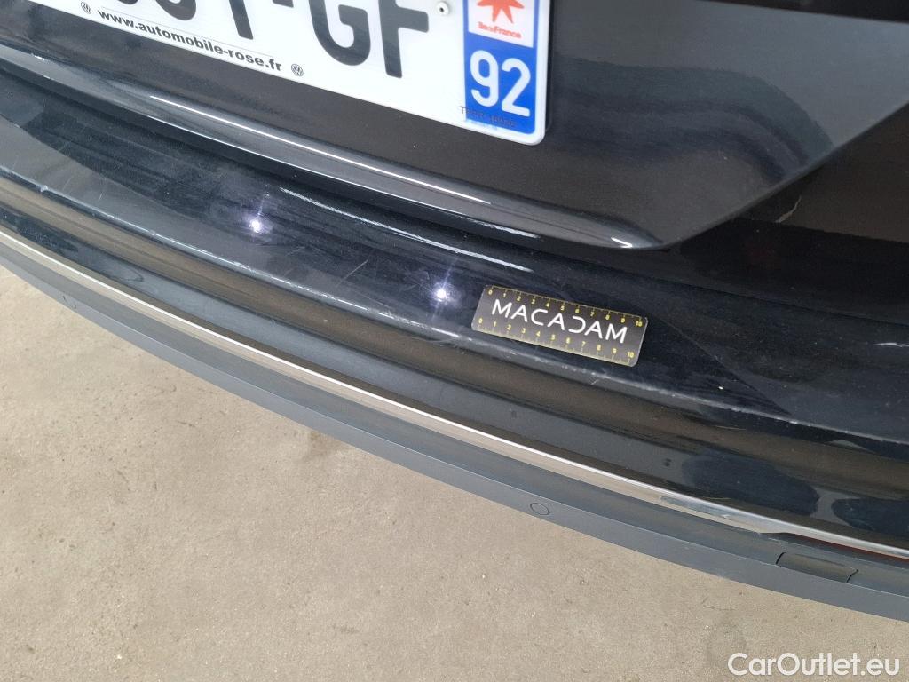  Volkswagen  Tiguan VOLKSWAGEN  Allspace 5p SUV 2.0 TDI 150 DSG7 Carat #35