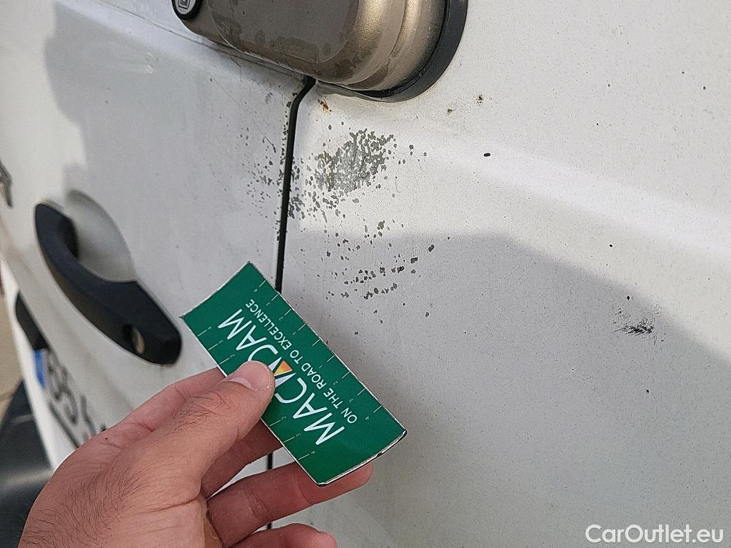  Peugeot  Expert PEUGEOT  / 2016 / 4P / furgón Furgón Premium 2.0 BlueHDi 120 Standard #15