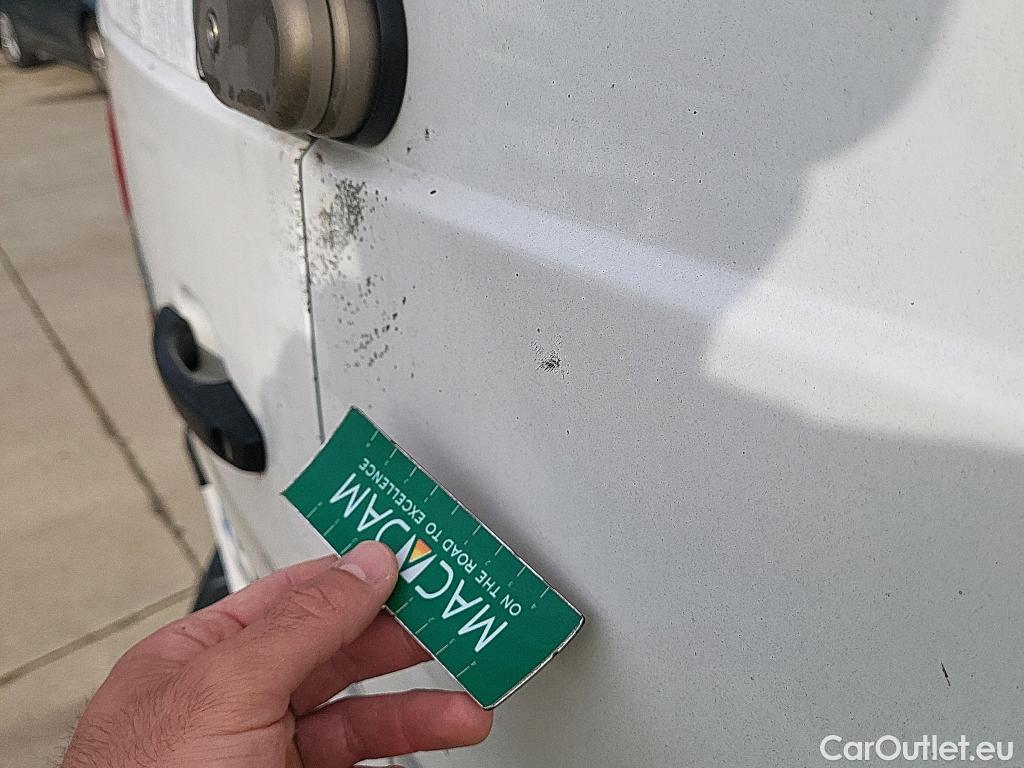  Peugeot  Expert PEUGEOT  / 2016 / 4P / furgón Furgón Premium 2.0 BlueHDi 120 Standard #14