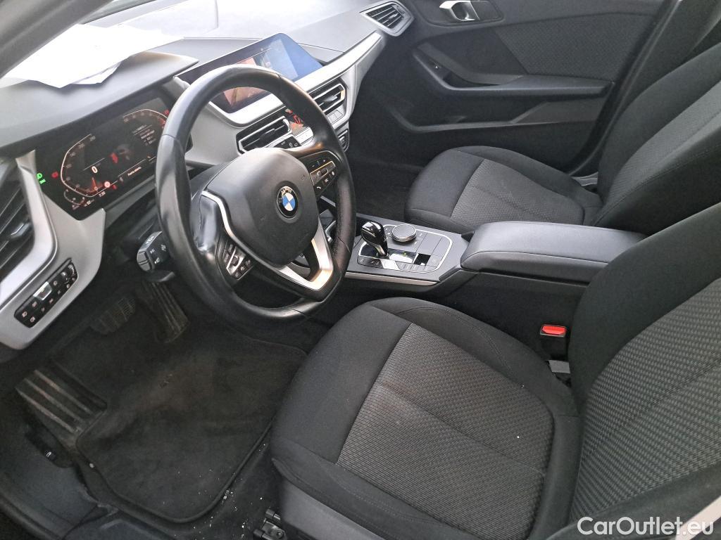  Bmw  Serie 1 BMW  / 2019 / 5P / berlina con portón 116d Corporate Auto. #7