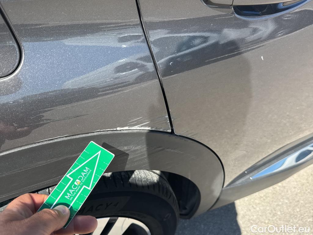  Peugeot  3008 PEUGEOT  Hybrid / 2020 / 5P / todoterreno 225 e-EAT8 Allure (AC2) #8