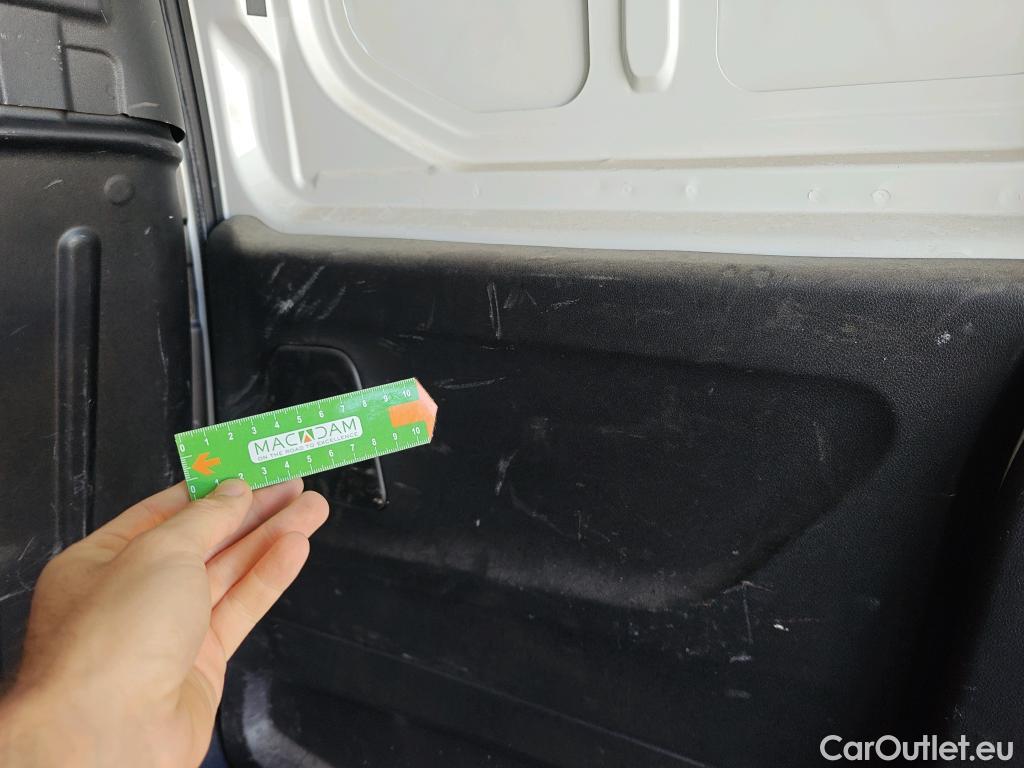  Citroen  Berlingo CITROEN  / 2018 / 3P / furgón derivado de turismo Talla M BlueHDi 100 CONTROL #84